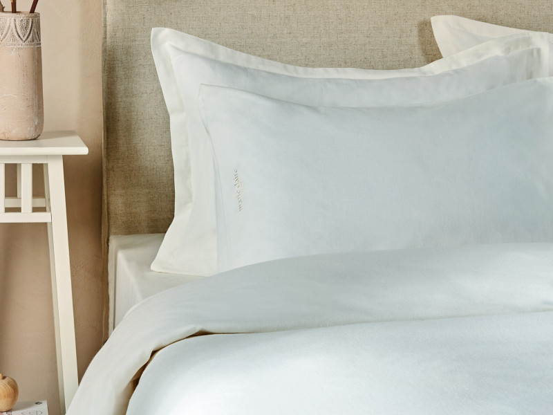 Фото CENEVA WHITE