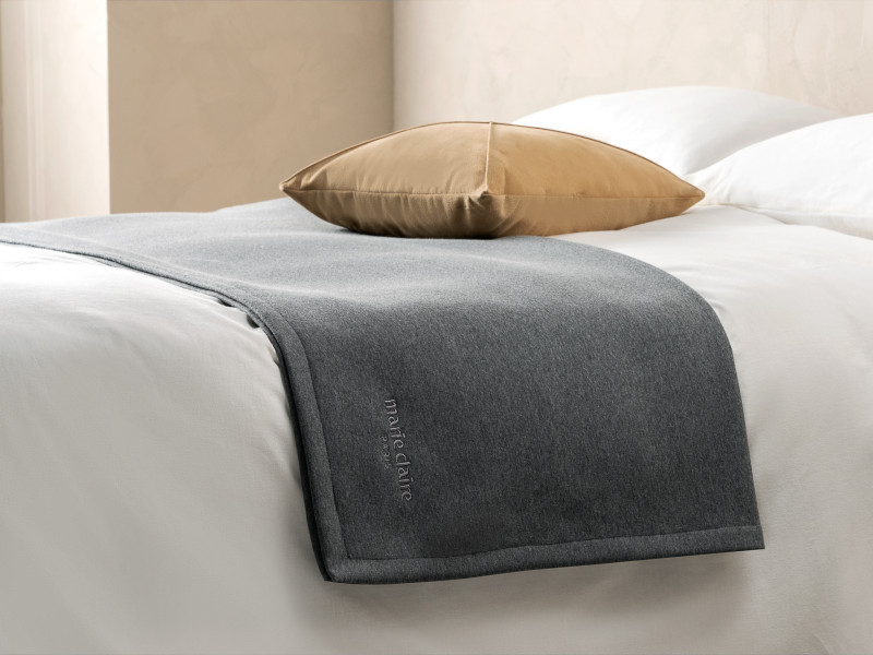 Плед Marie Claire DANIEL ANTRACITE MELANGE Плед Marie Claire DANIEL ANTRACITE MELANGE фото