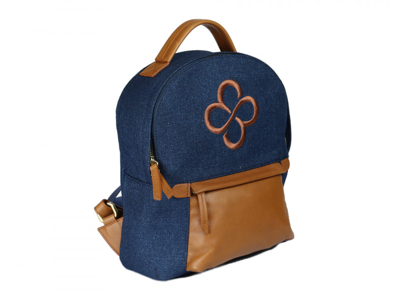 Фото ZAHARA BLUE