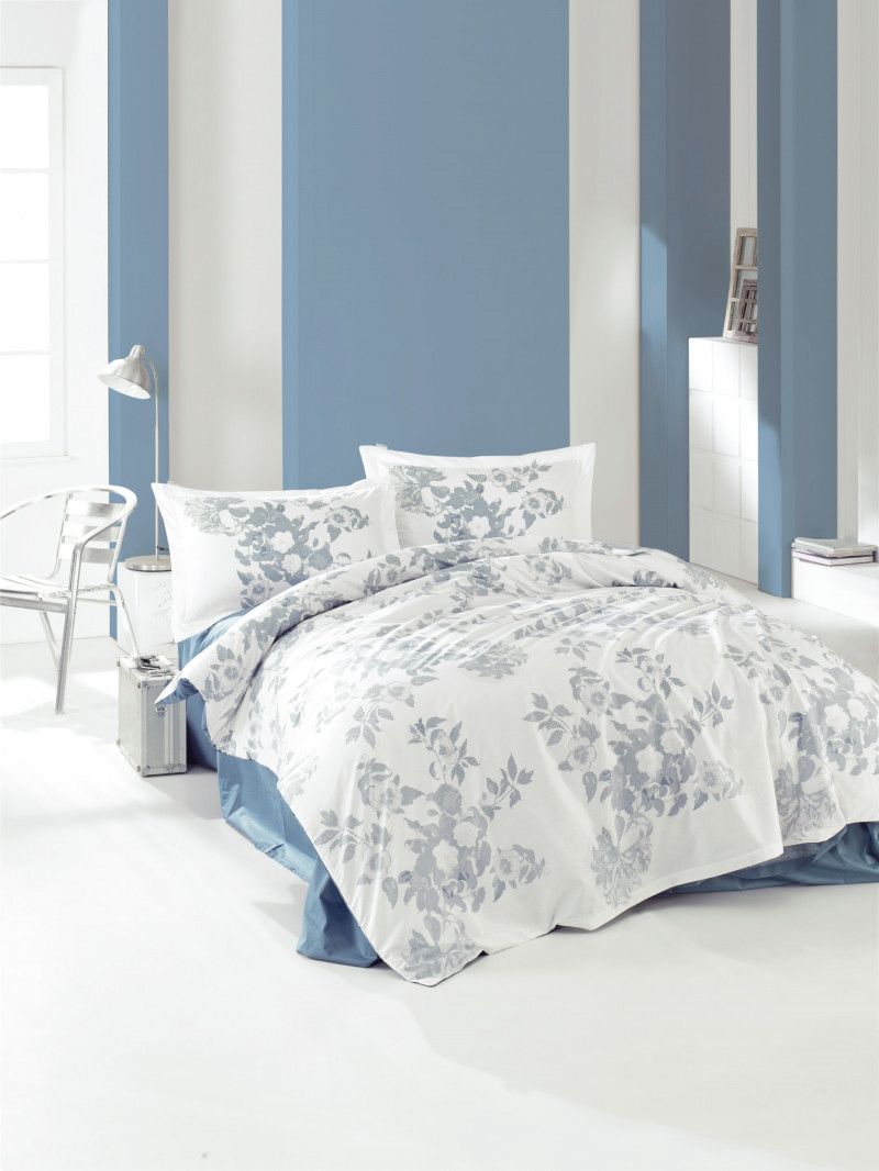 Фото MIA BLUE