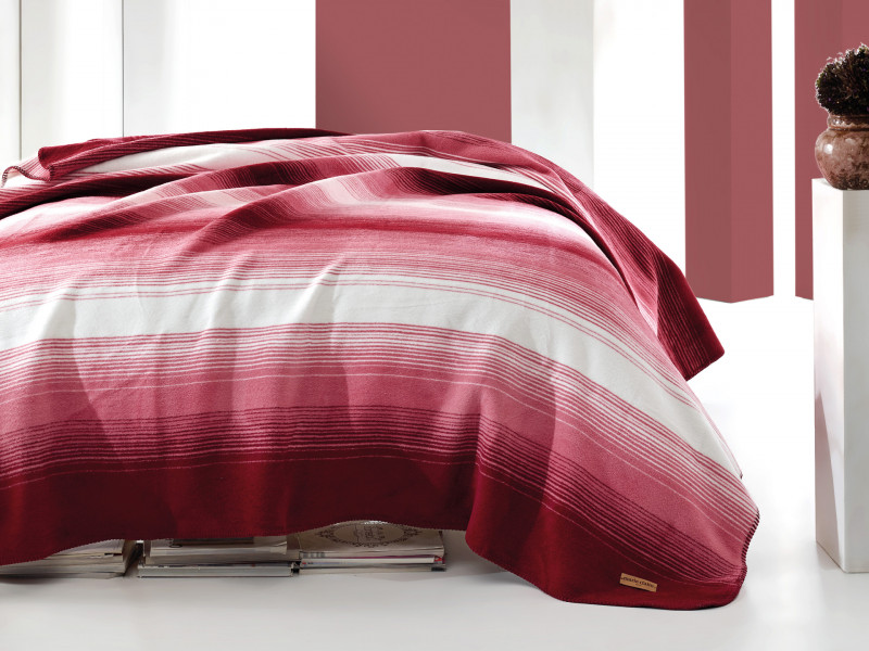 Плед Marie Claire GILL RED Плед Marie Claire GILL RED фото