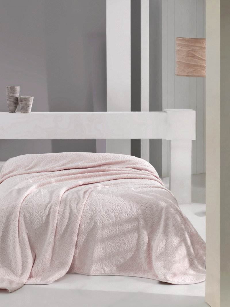 Фото JANNIE PINK