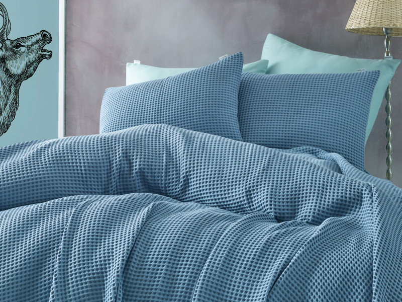 Пікейне покривало з наволочками Marie Claire MARILOU INDIGO Пікейне покривало з наволочками Marie Claire MARILOU INDIGO фото