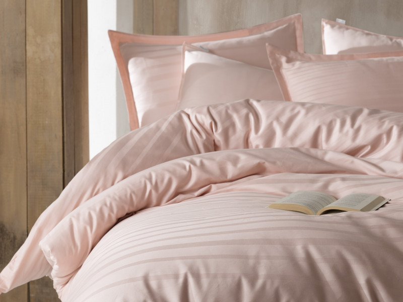 Фото SOPHIE PUDRA