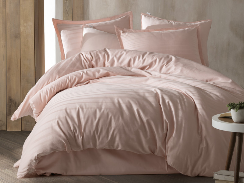 Фото SOPHIE PUDRA