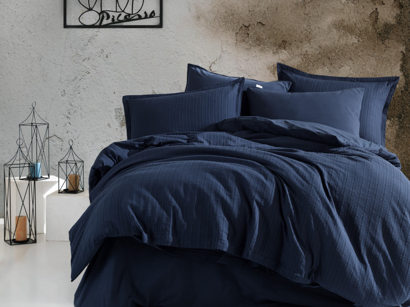 Фото VALENTINE BLUE