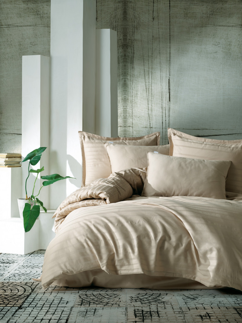 Фото SOPHIE BEIGE