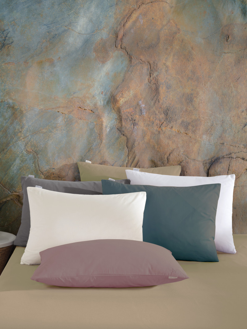 Фото EMILIE PILLOW CASE