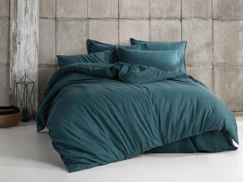 Фото LOGAN GREEN