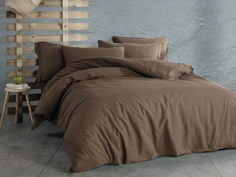 Фото LOGAN MOCCO