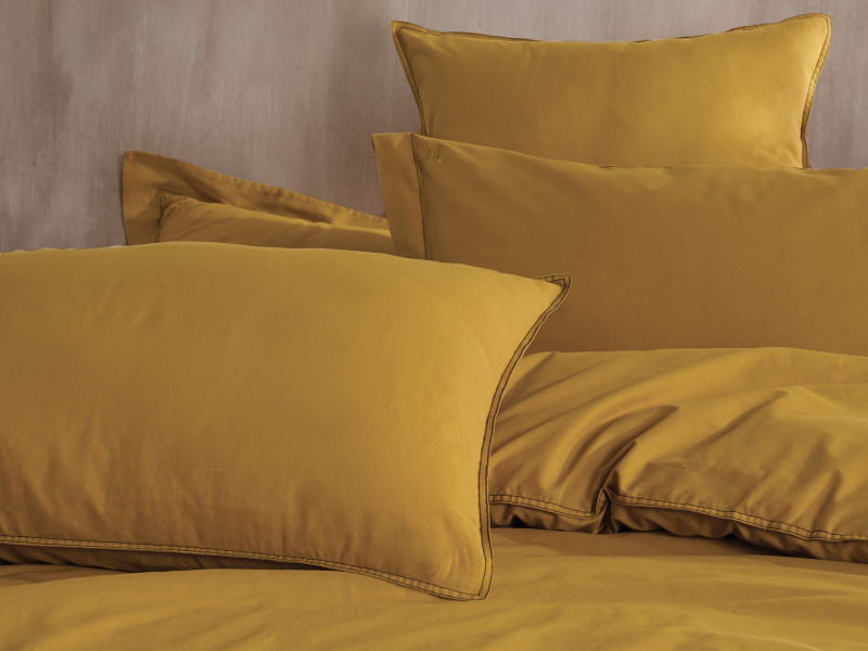 Фото LOGAN MUSTARD