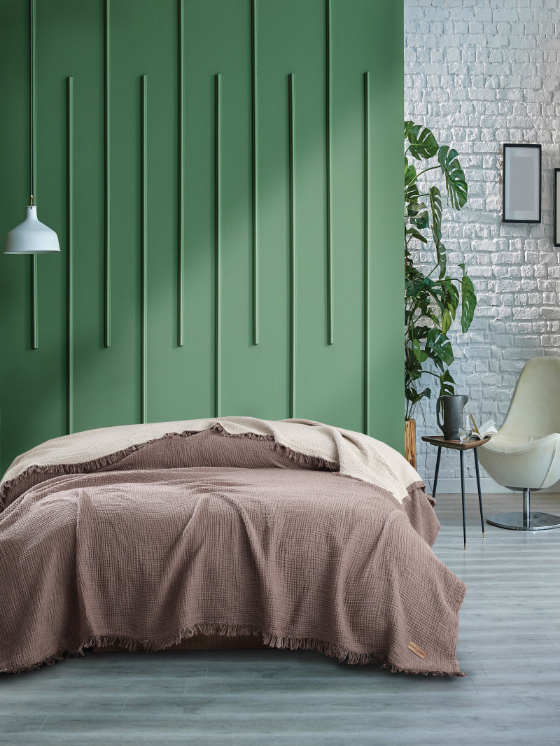 Фото DELPHINE MOCCO