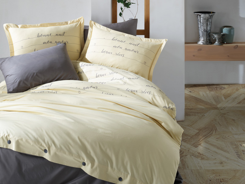 Фото CORALIE IVORY