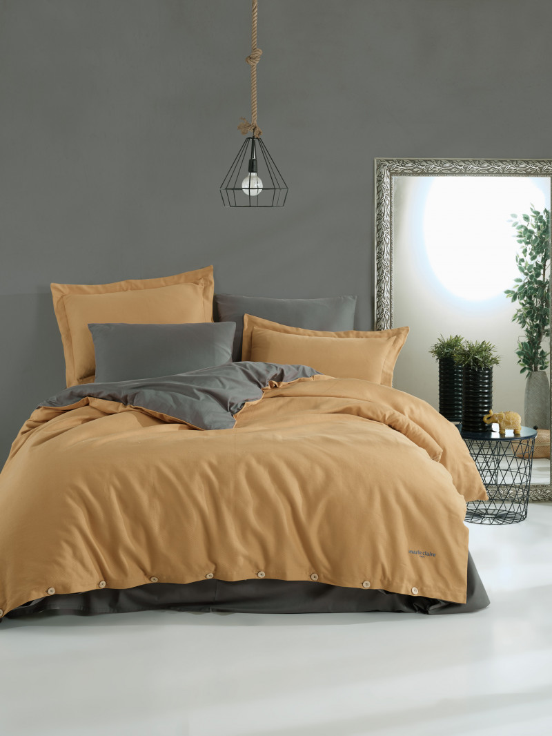 Фото KYLIAN MUSTARD-GRAY