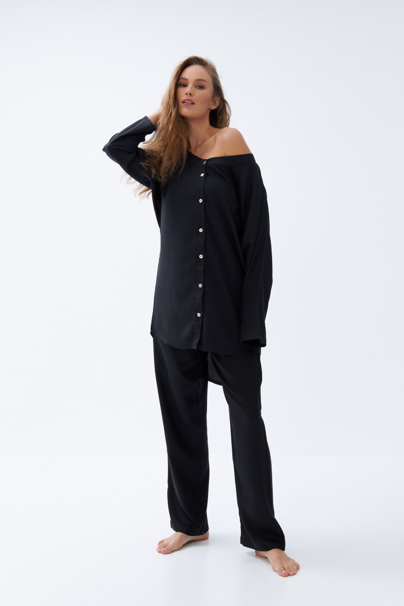 Фото SARAH BLACK