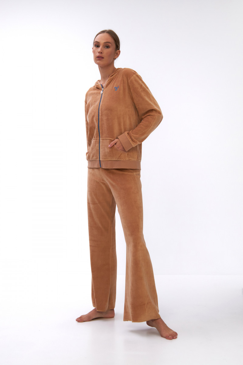 Фото ROMY CAMEL