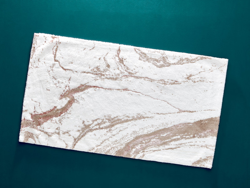 Фото ADELA PUDRA